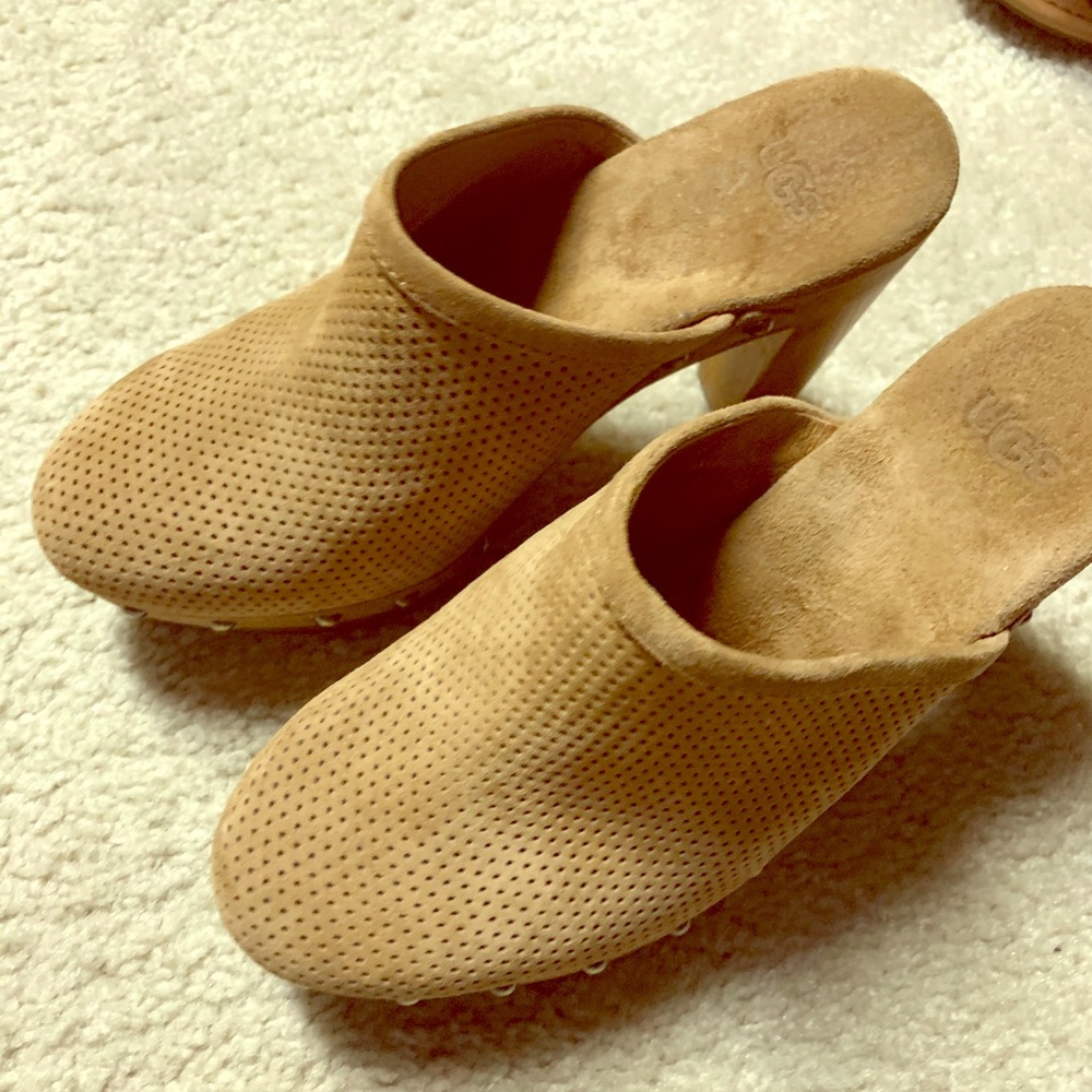 UGG Tan Suede Cloggs